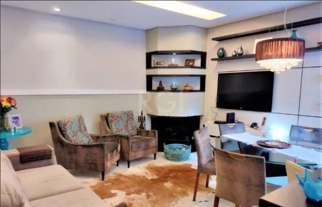 Lindo apartamento com 124 m² de área privativa e todo reformado.2Possui amplo living para 