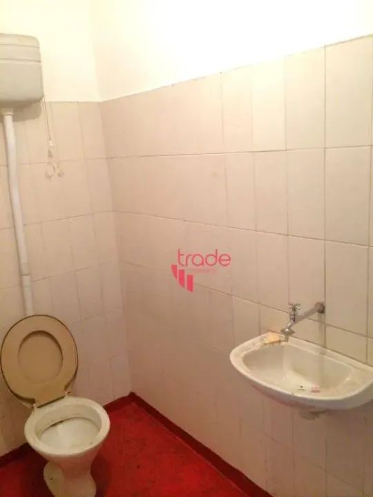 Galpão para Locação de 03 Escritórios no Bairro Ipiranga em Ribeirão Preto com Amplo Espaç - Foto 12