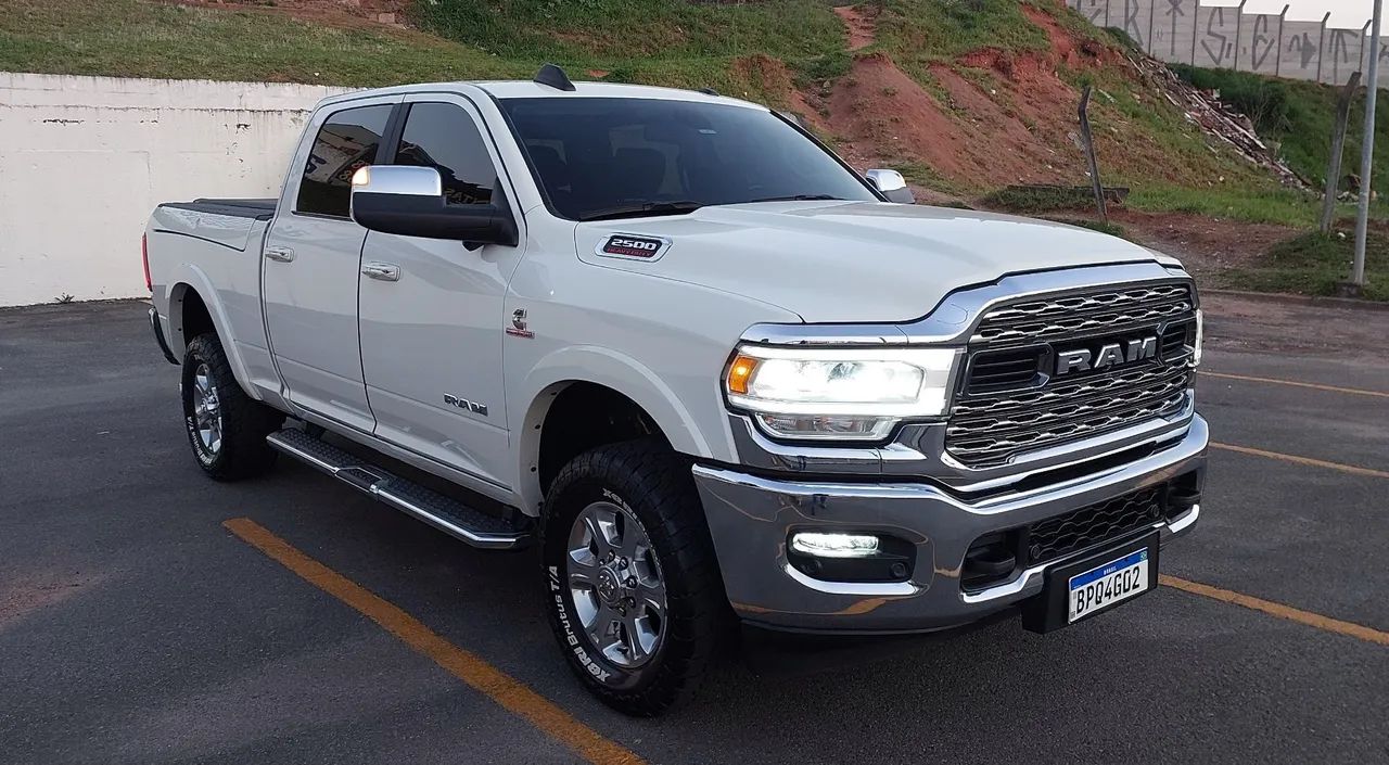 Dodge Ram Laramie 6.7 2500 2020 - Foto 2
