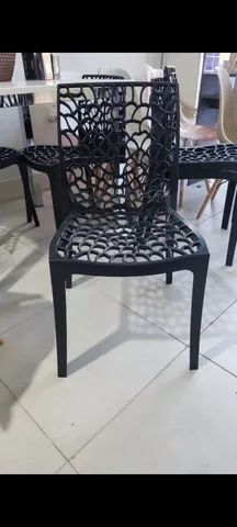 Cadeira Gruvyer Novas