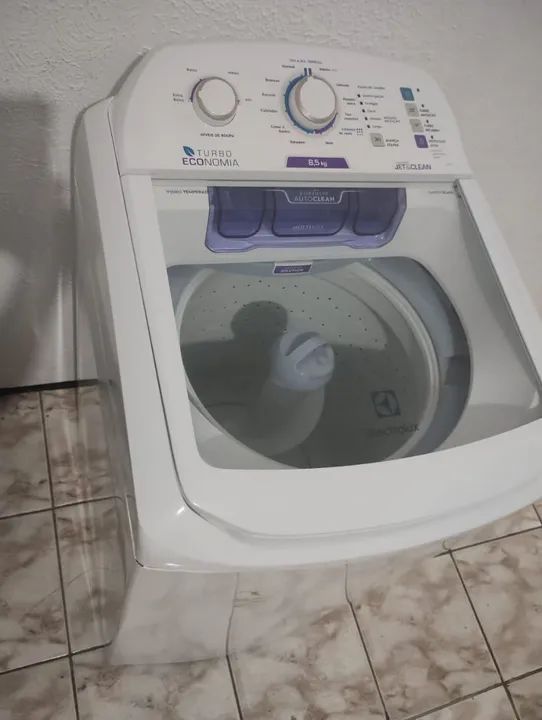 MÁQUINA DE LAVAR ELETROLUX MODELO NOVO DOU GARANTIA DE 3 MESES  - Foto 2
