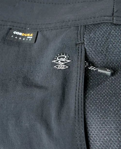 Bermudas de Agua várias marcas ! 30% off - - Foto 5