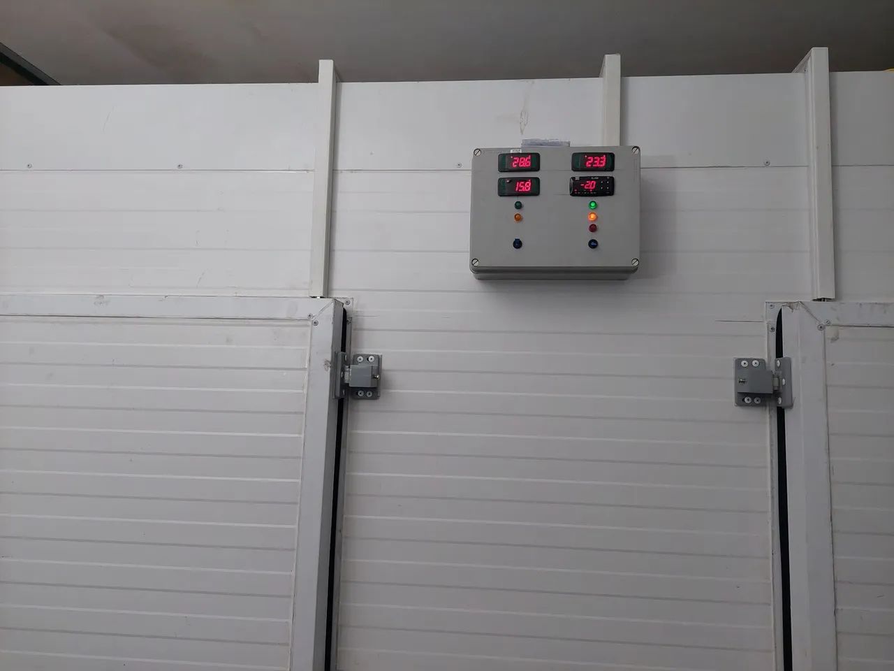 Camara fria medindo 2.20x2.30 temperatura-4  - Foto 2