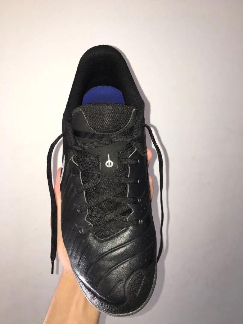 Chuteira futsal Nike Tiempo 10 Academy - Preta  - Foto 2