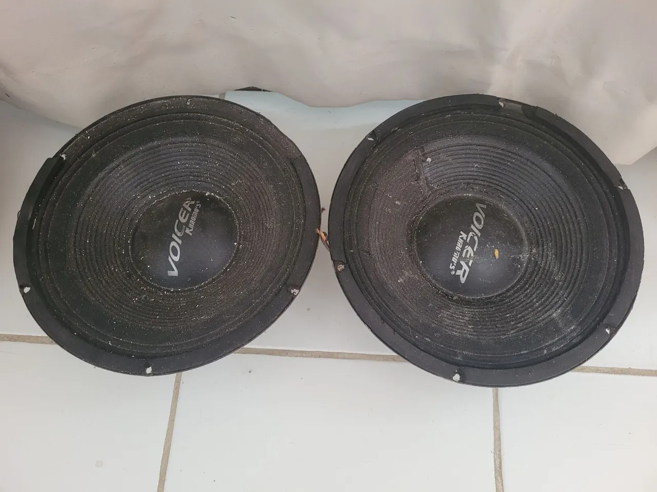 Alto falantes 350 rms 10'