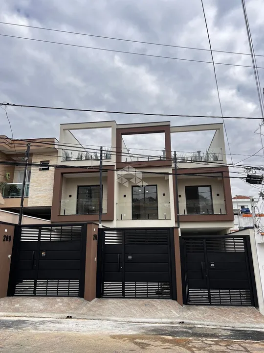 SOBRADOS A VENDA NA PENHA COM 3 DORMITÓRIOS E TERRAÇO GOURMET