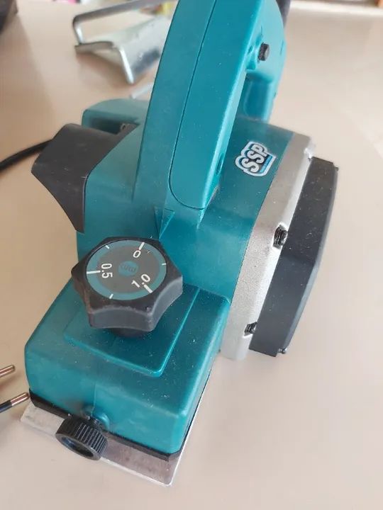 Plaina Eletrica Makita 82mm Mkp080 - Foto 4