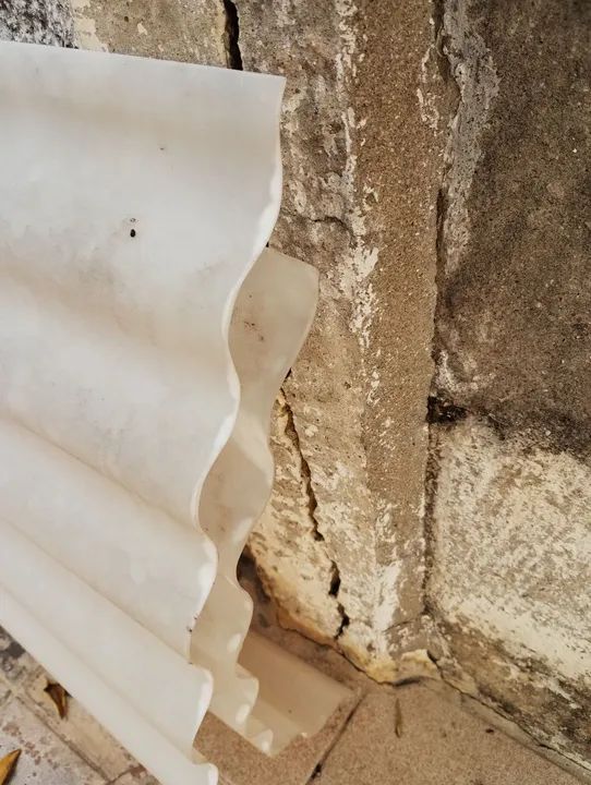 1 (uma) Telha de plástico - 2,44x0,50cm - Foto 2