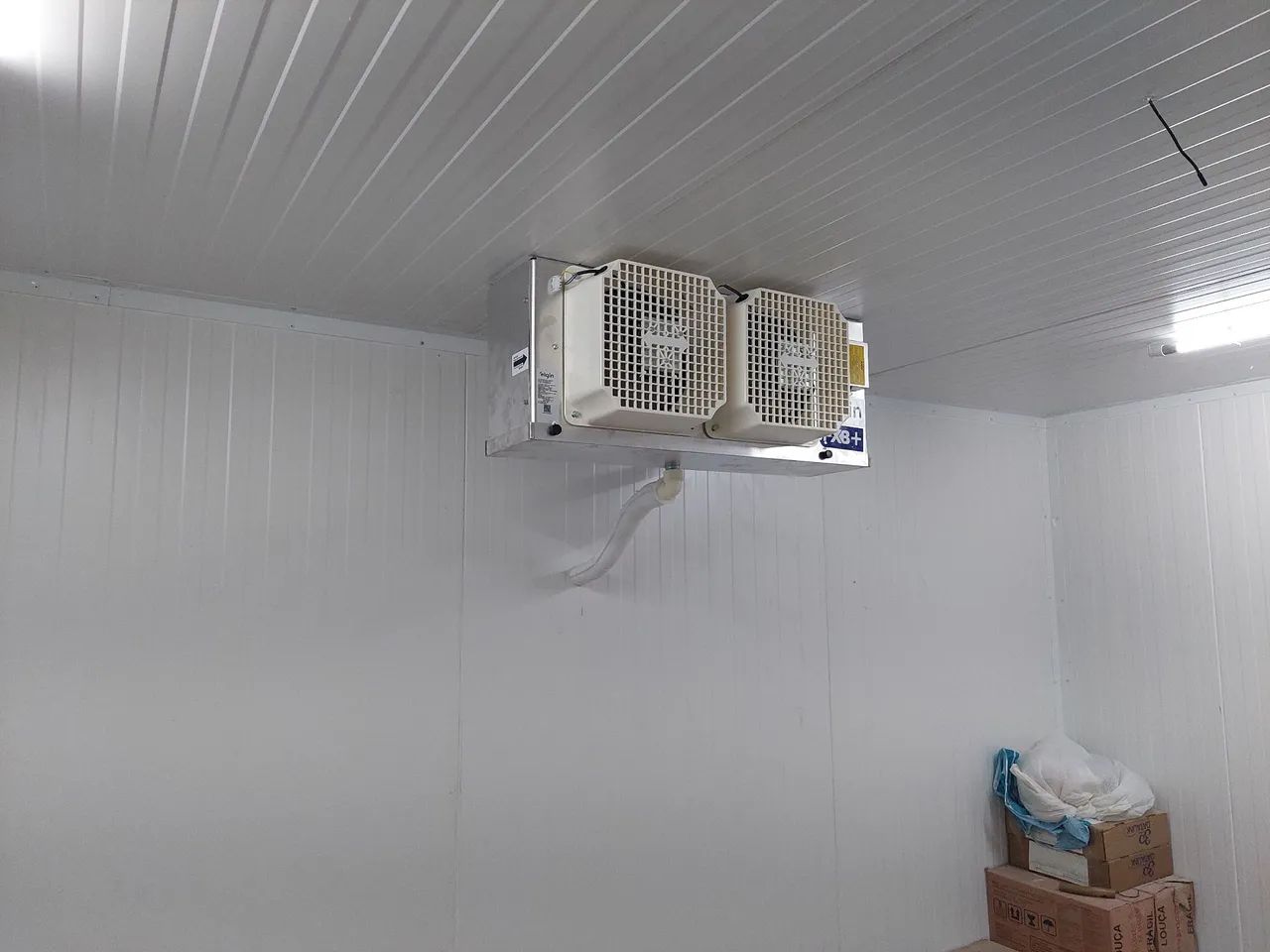 Camara fria medindo 2.20x2.30 temperatura-4  - Foto 3