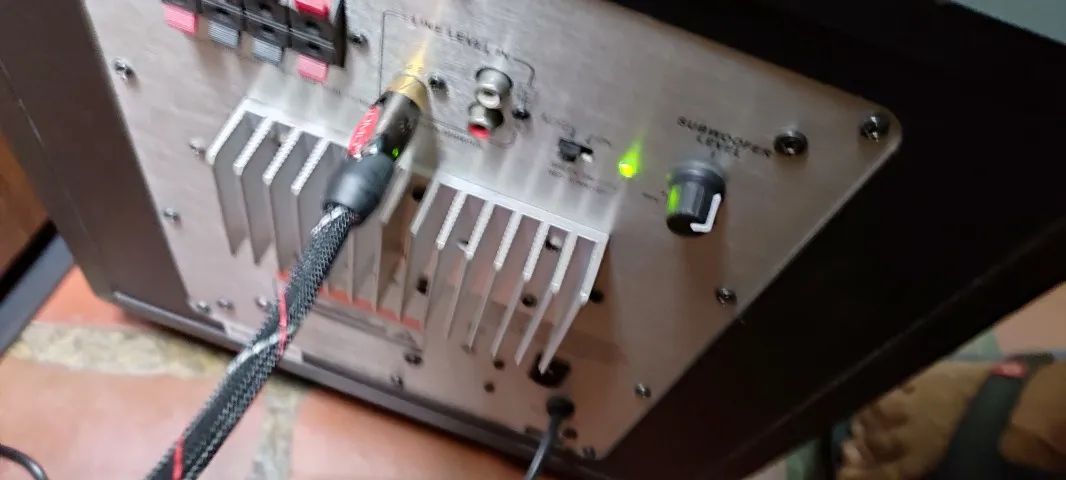 "Subwoofer JBL 145 8" 100 a 200w 35Hz" - Foto 6