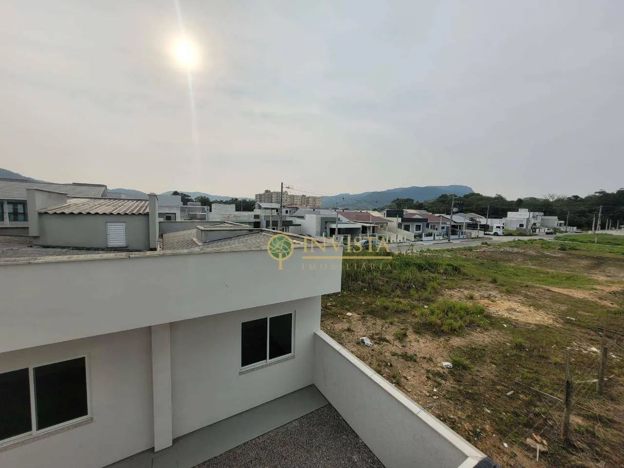 À venda no bairro Bela Vista/Palhoça! Novo, 2 suítes e 2 vagas de garagem. - Foto 5