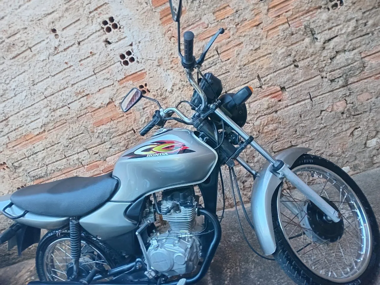 Moto cg