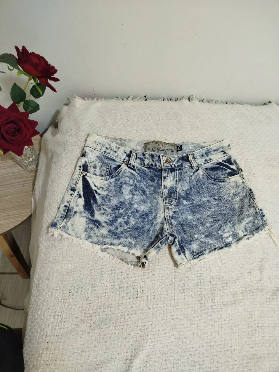 Shorts Jeans Feminino Destroyed Acid Wash