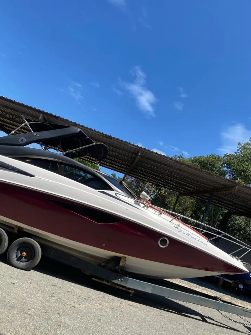 Lancha Royal Mariner 330 33 pés 2013 Gabinada