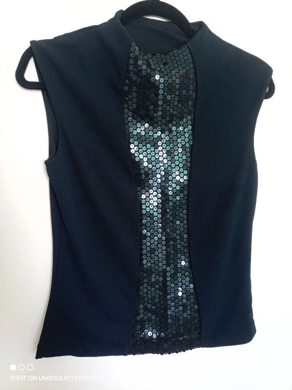 Blusa com paetê  - Foto 2