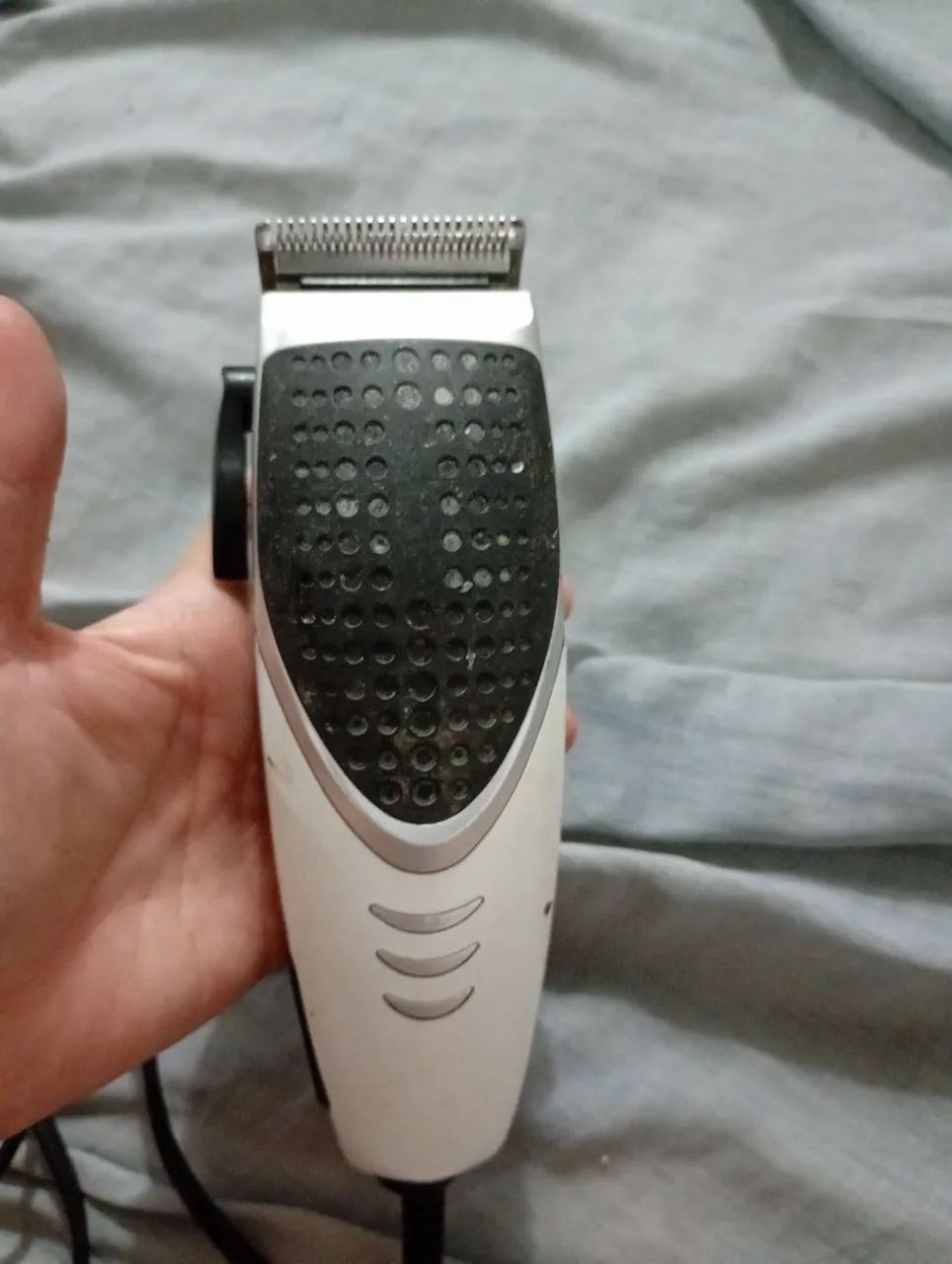 Máquina de cortar cabelo Multilaser 64739935530243120