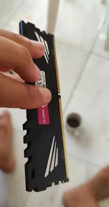 1 MEMÓRIA RAM DE 8G 3600MHS DDRR4 - Foto 3