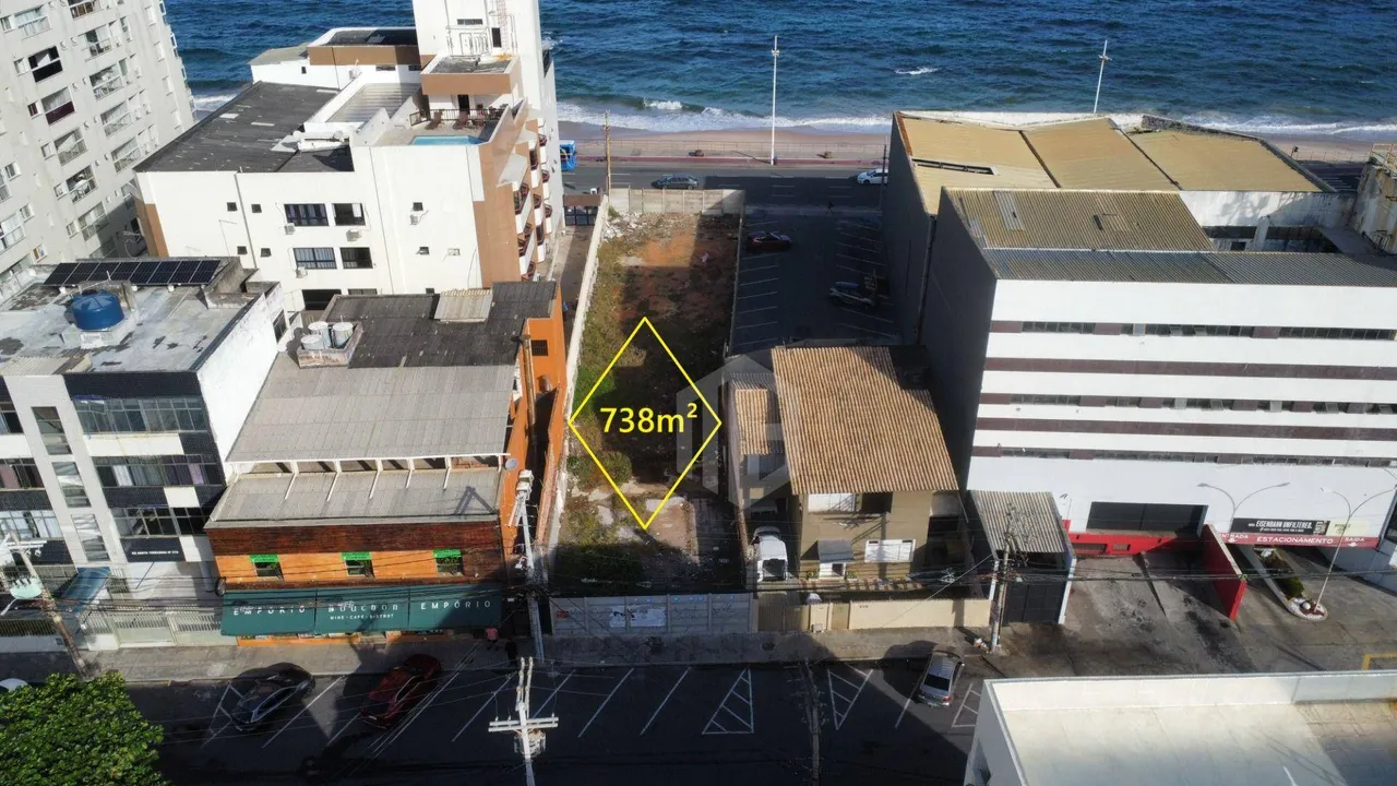 Terreno com Duas Frentes na Av. Otávio Mangabeira  Pituba | 738m² | Ao Lado da Perini e em