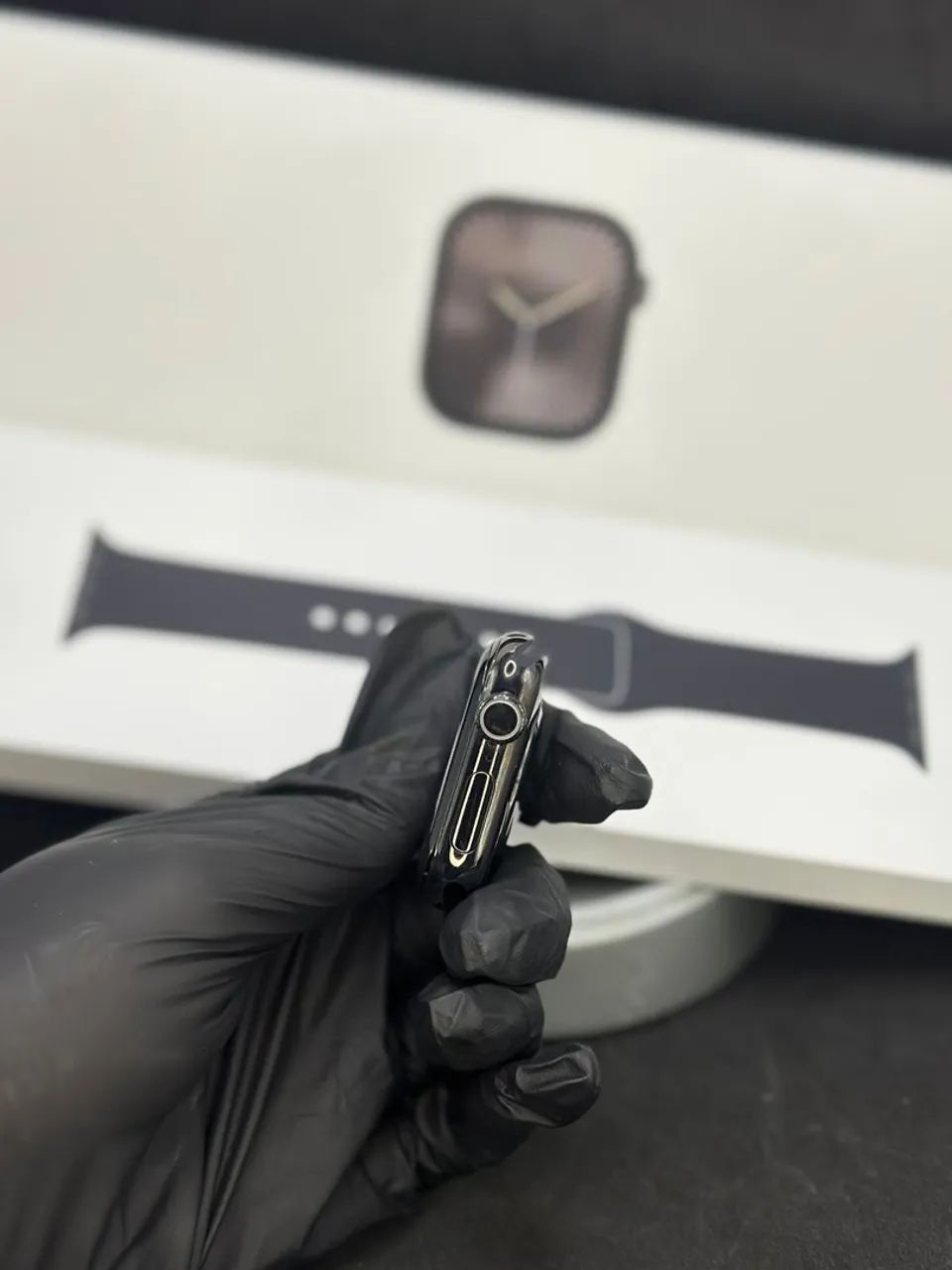 Apple Watch Series 10 + Cellular 42MM Titanium Black  - Foto 2
