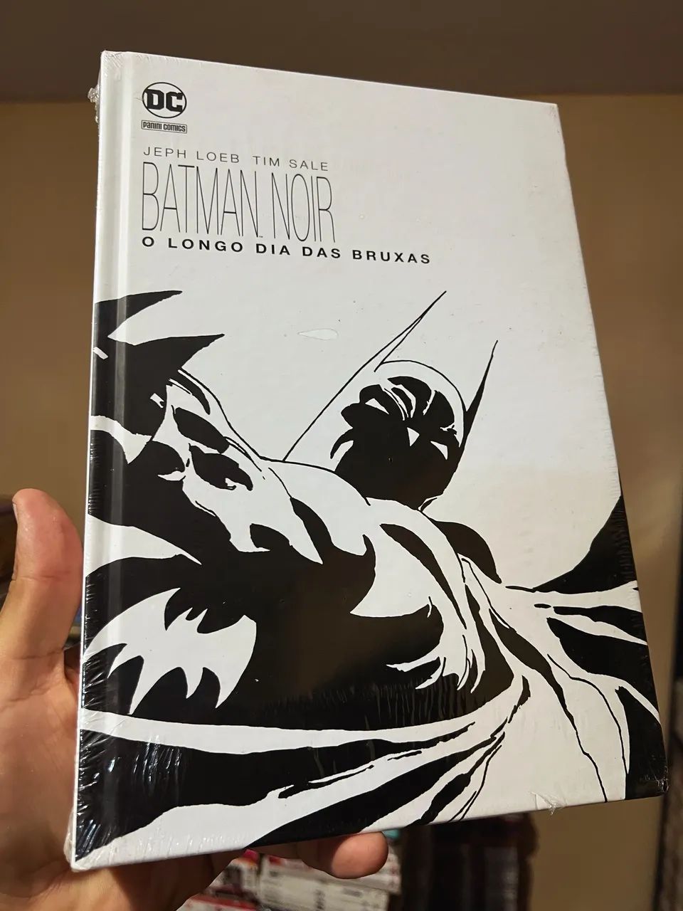 Batman noir o longo dia das bruxas edição lacrada 