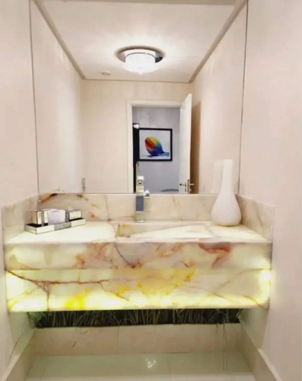 Apartamento em Tirol com 3 suítes e 208m2 - Foto 2