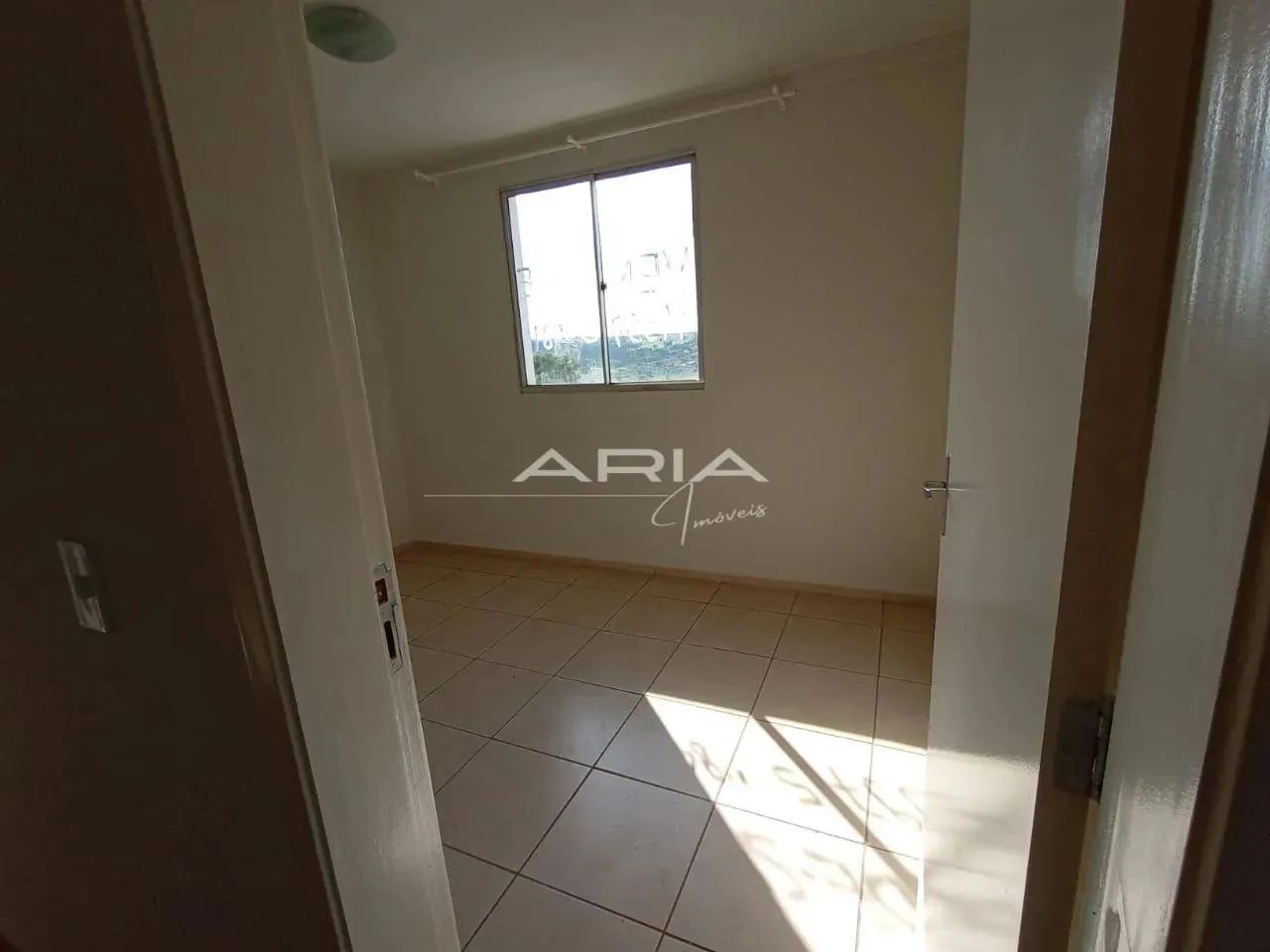 Apartamento com 2 dormitorios, 47 m² - Paraíso - Londrina/PR - Foto 2