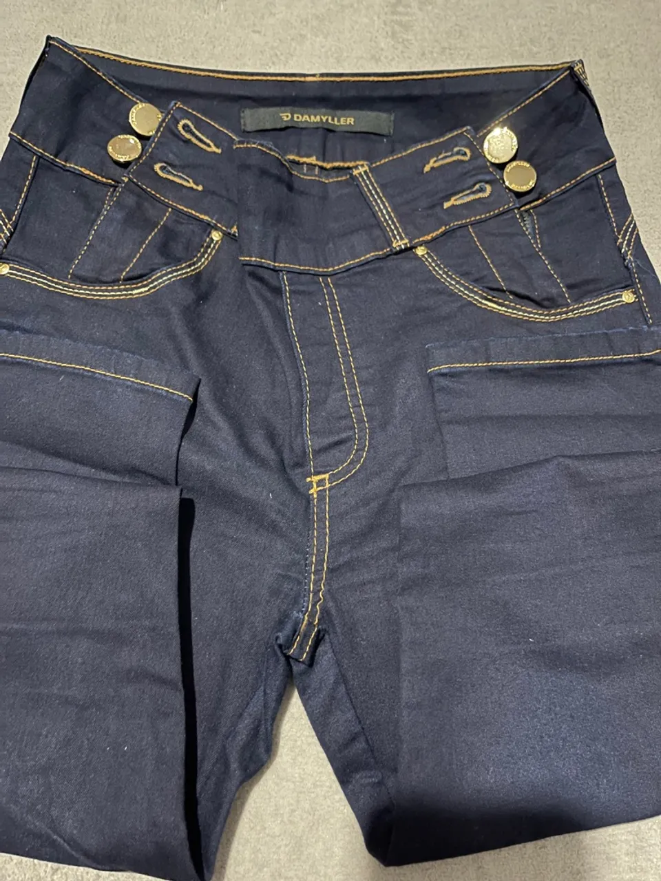 Calça Damyller TAM 40 nova