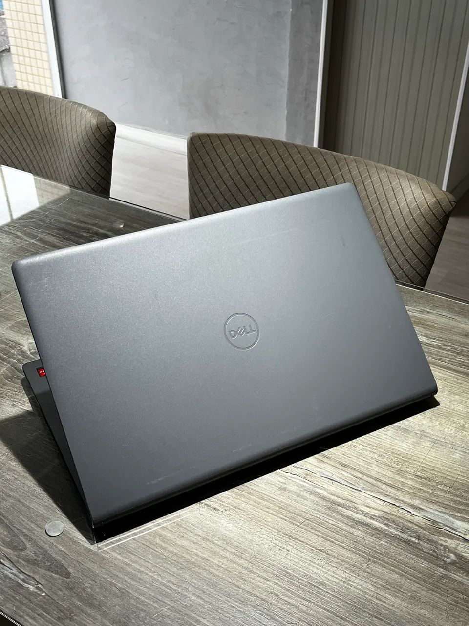 Notebook Dell Vostro 3515 - Ryzen 5 / RAM 16,00 / SSD 256 Nvme