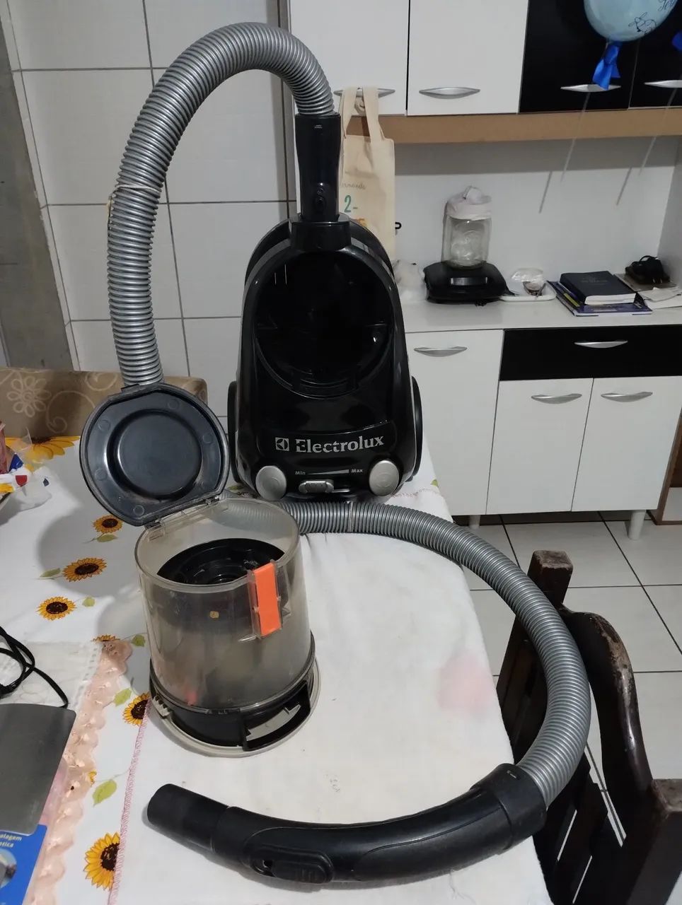 Aspirador de Pó Electrolux Easy Box 1600W - Foto 4