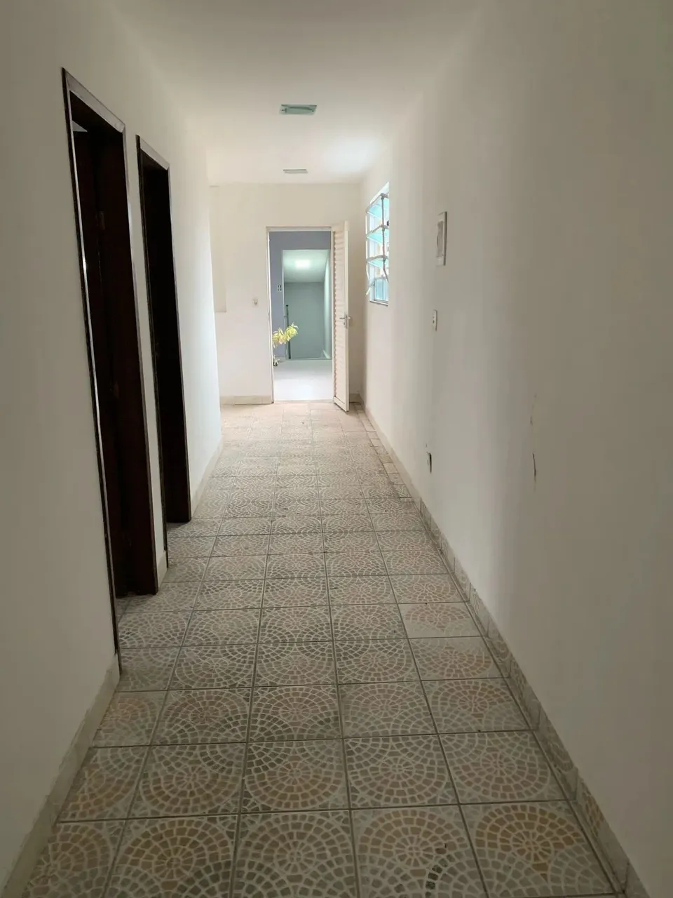 Imóvel para aluguel tem 80 metros quadrados com 2 quartos em Padre Miguel - Rio de Janeiro