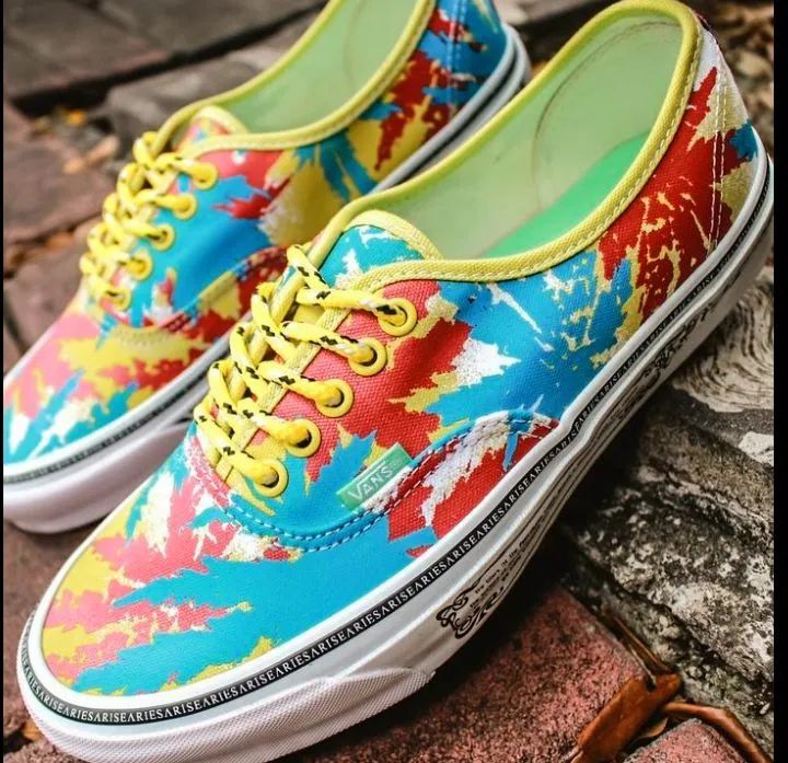 Tênis Vans Vault x Aries - Foto 2