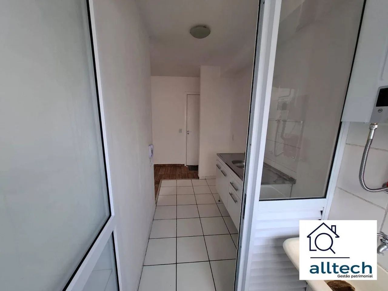 Apartamento com 1 dormitório, 35 m² - venda por R$ 225.000,00 ou aluguel por R$ 1.590,98/m - Foto 3