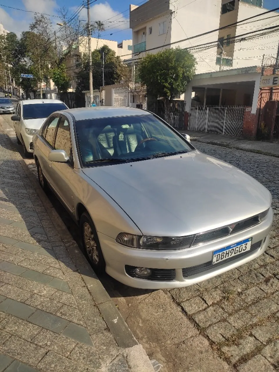 Mitsubishi Galant V6 2.5 em perfeito estado