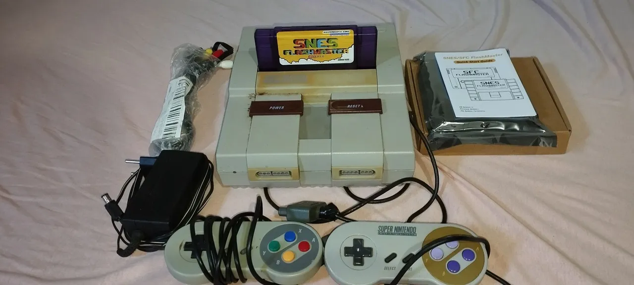 Super Nintendo com FlashMaster