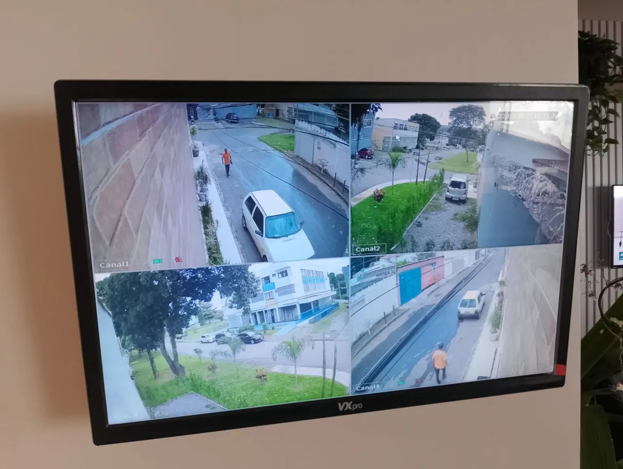 Promoção kit 4 Câmera de Segurança Intelbras - Foto 3