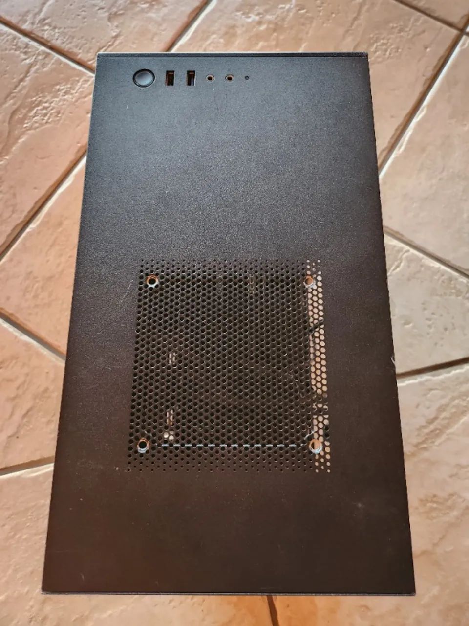 gabinete nzxt mini itx - Foto 4