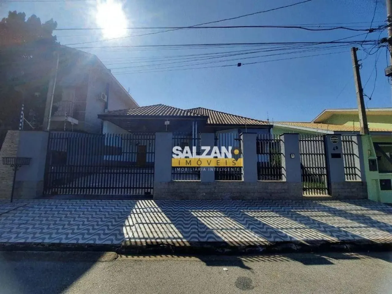 Casa com 3 dormitórios, 250 m² - venda por R$ 1.200.000 ou aluguel por R$ 11.000/mês - Jar