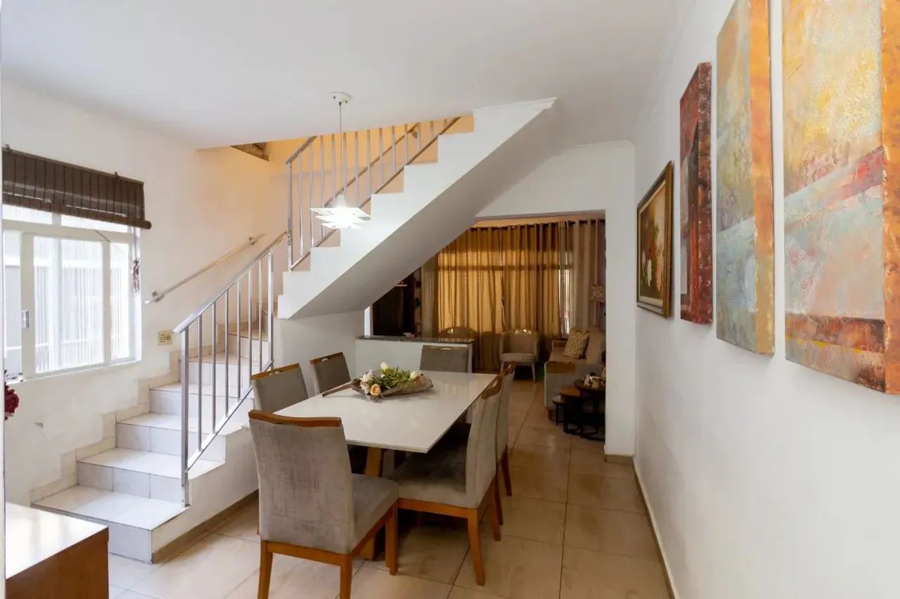 Sobrado para venda com 3 quartos, 144m²