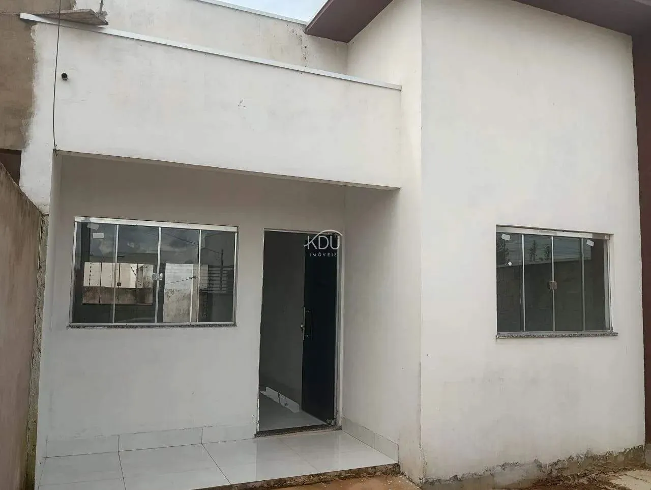 KDU Imóveis aluga Casa no bairro Vertente das Águas, em Primavera do Leste-MT