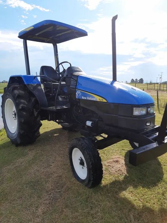 Trator New Holland TL75E MWM 