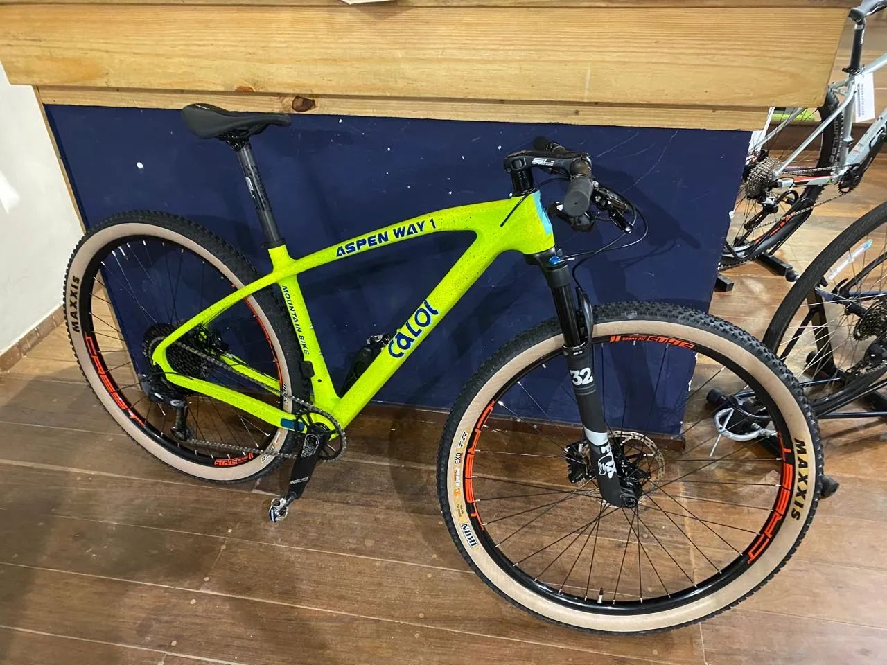 Caloi Aspen Way 1 - Mountain Bike