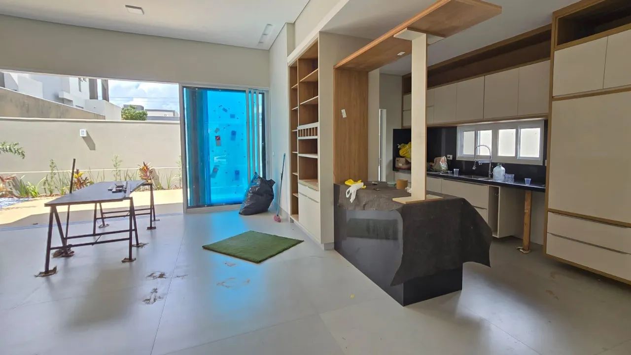 Excelente Casa Térrea com Cozinha Planejada -Alphaville III - Foto 2