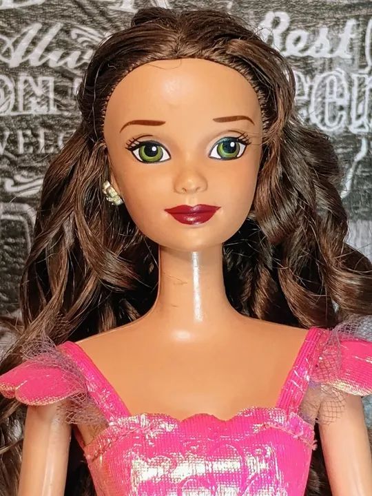 Barbie Disney Classic Doll Collection Disney`s Belle - Collector Novinha