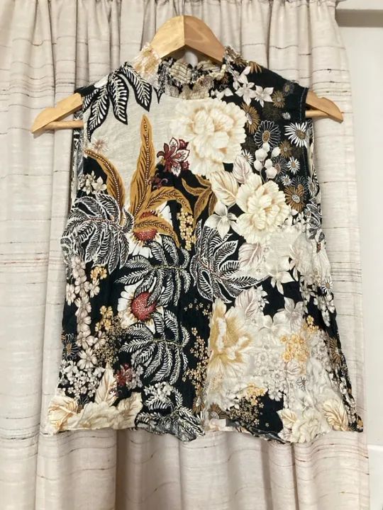 Blusa Farm tamanho G