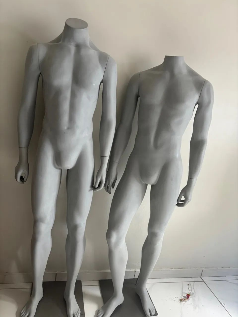 2 Manequins Masculinos para Loja