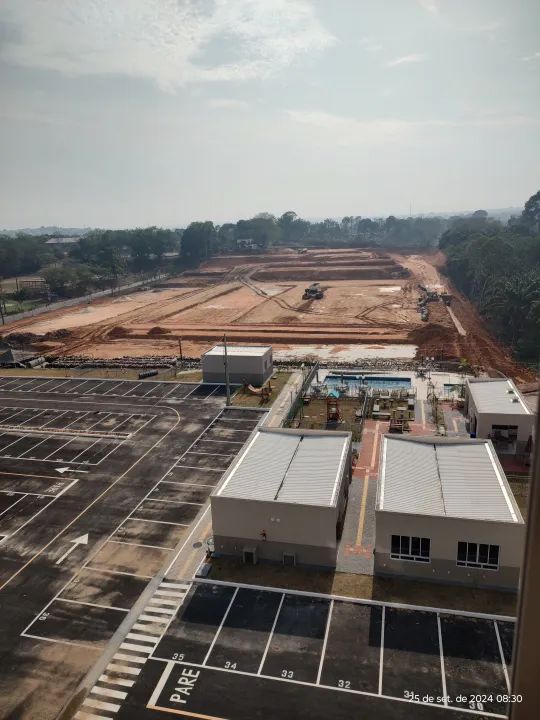 Condomínio Estilo Golf - Andar alto 2 Qts / Suite/ 50m²/ 1 Vaga - Foto 4