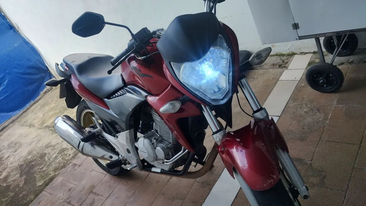 CB 300 modelo 2010 - Foto 5