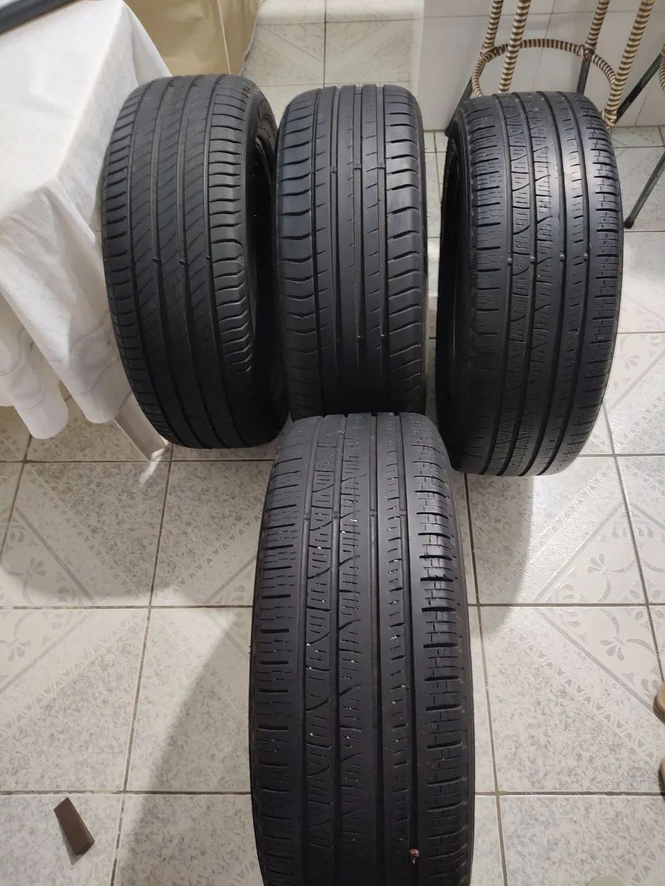 Pneus 225/55/R18 - Foto 2