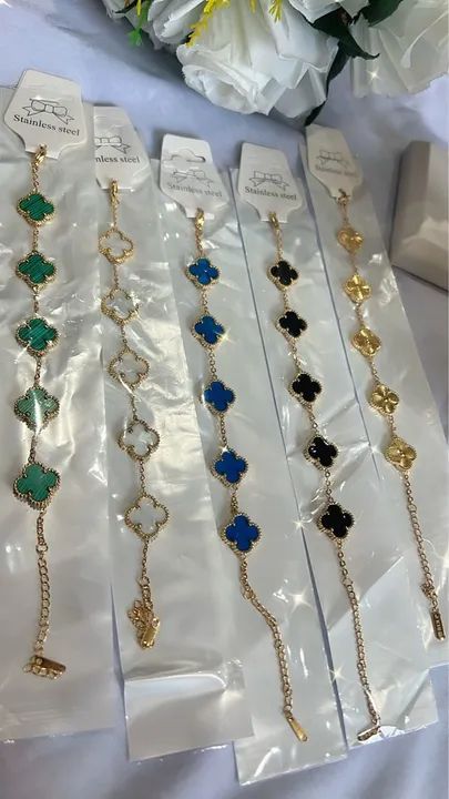 Pulseiras Folheadas a Ouro com Pedras Coloridas