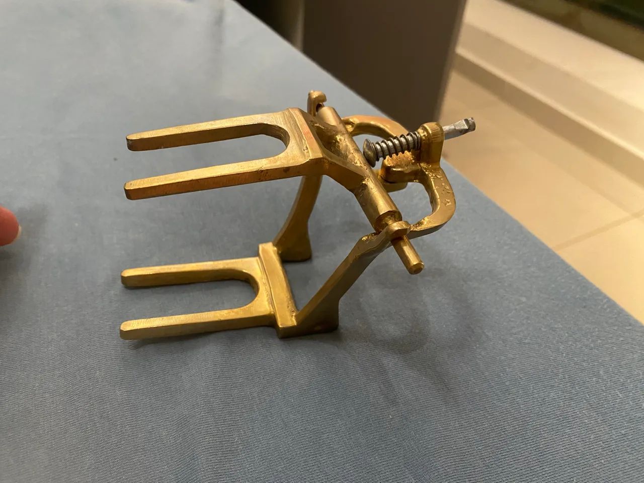 Articulador Garfo com Mola - Mac Dental - Foto 2